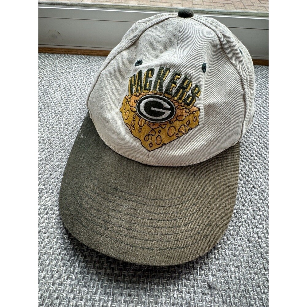 Vintage Worn Green Bay Packers Hat Cap Snap Back White Green NFL Football